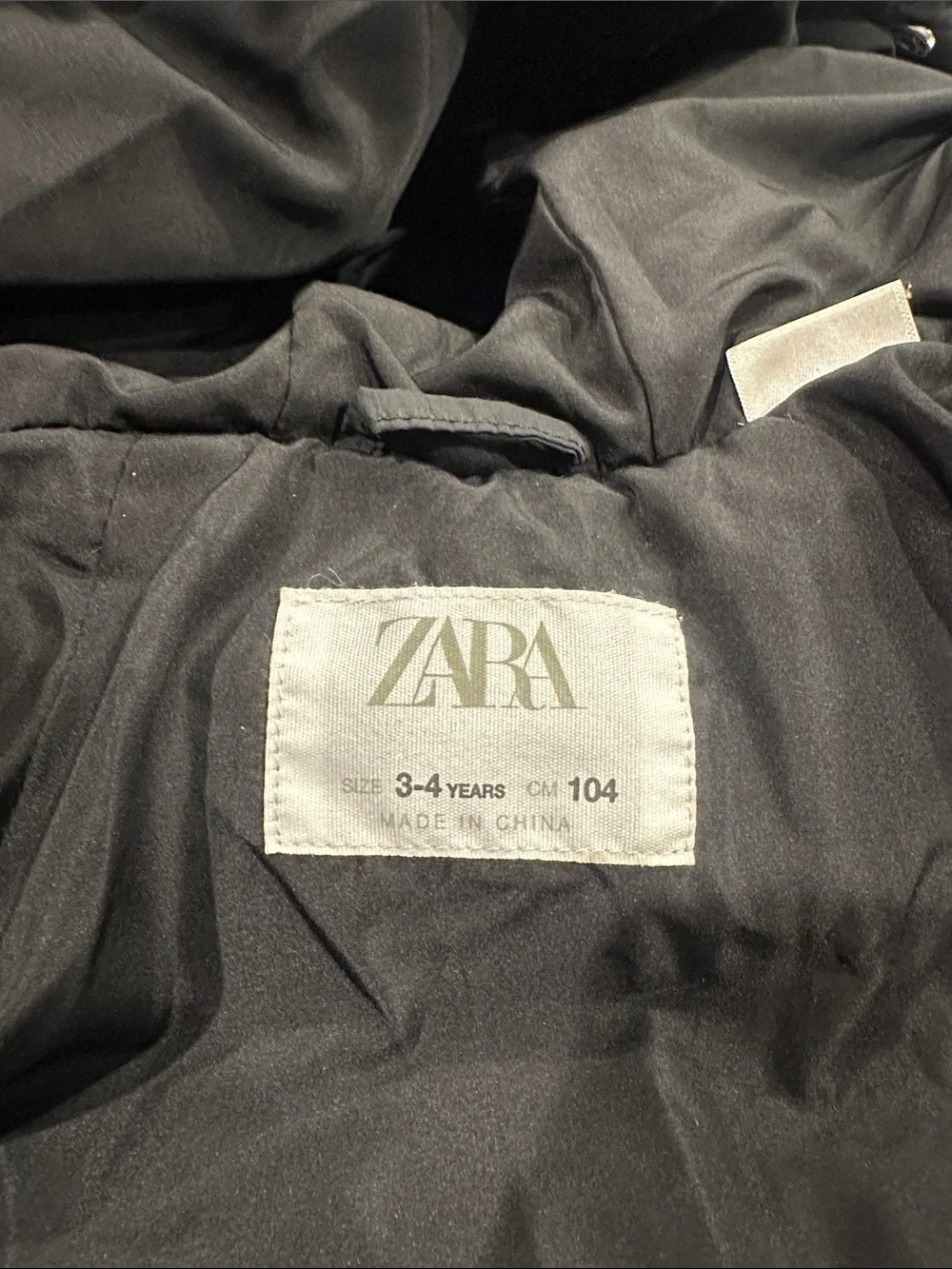 Zara black puffer jacket 3-4 years missing faux fur